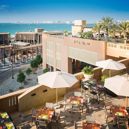 Sofitel Dubai Jumeirah Beach Esterno foto The Jumeirah Beach Hotel