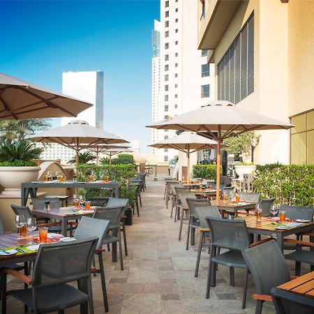 Sofitel Dubai Jumeirah Beach Esterno foto The Sky Deck