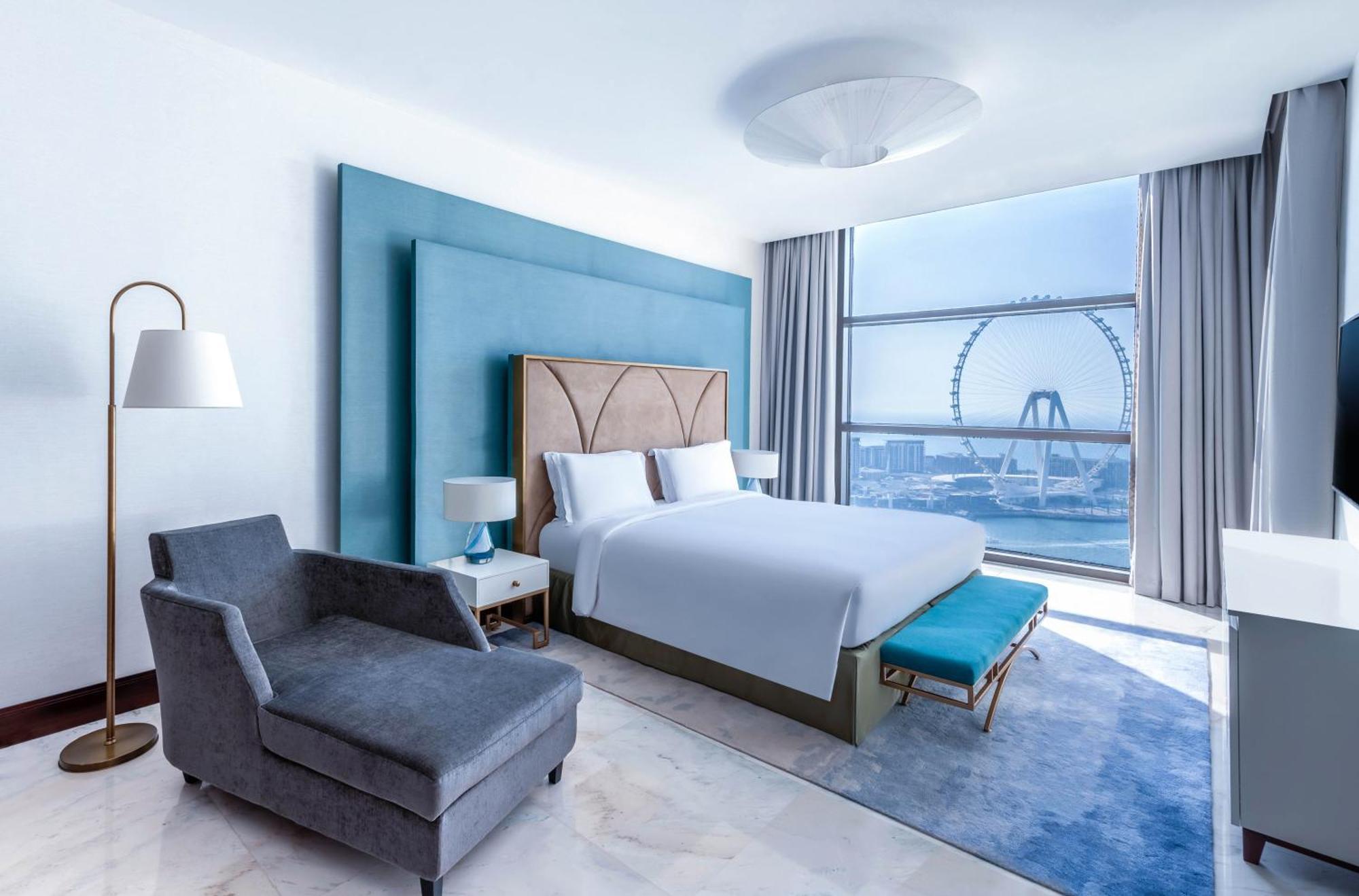 Sofitel Dubai Jumeirah Beach Esterno foto A room at Jumeirah Jumeirah